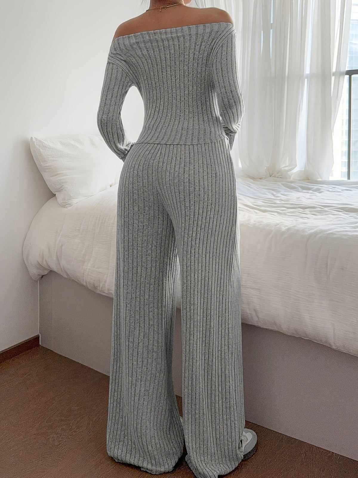 Mira Knit Set