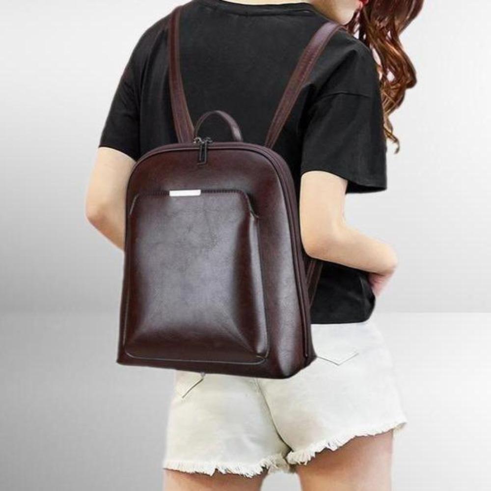 Stella | Classic backpack with double zipper in a simple design
