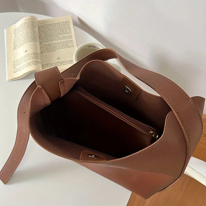 Velours d'Or | ELEGANT SHOULDER BAG WITH LEATHER ACCENTS