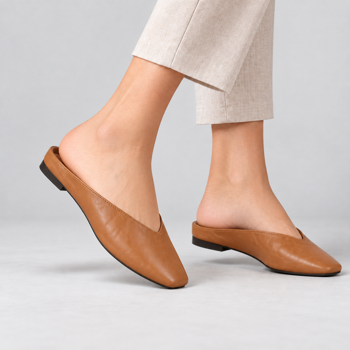 Nash V-Cut Mule