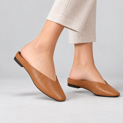 Nash V-Cut Mule