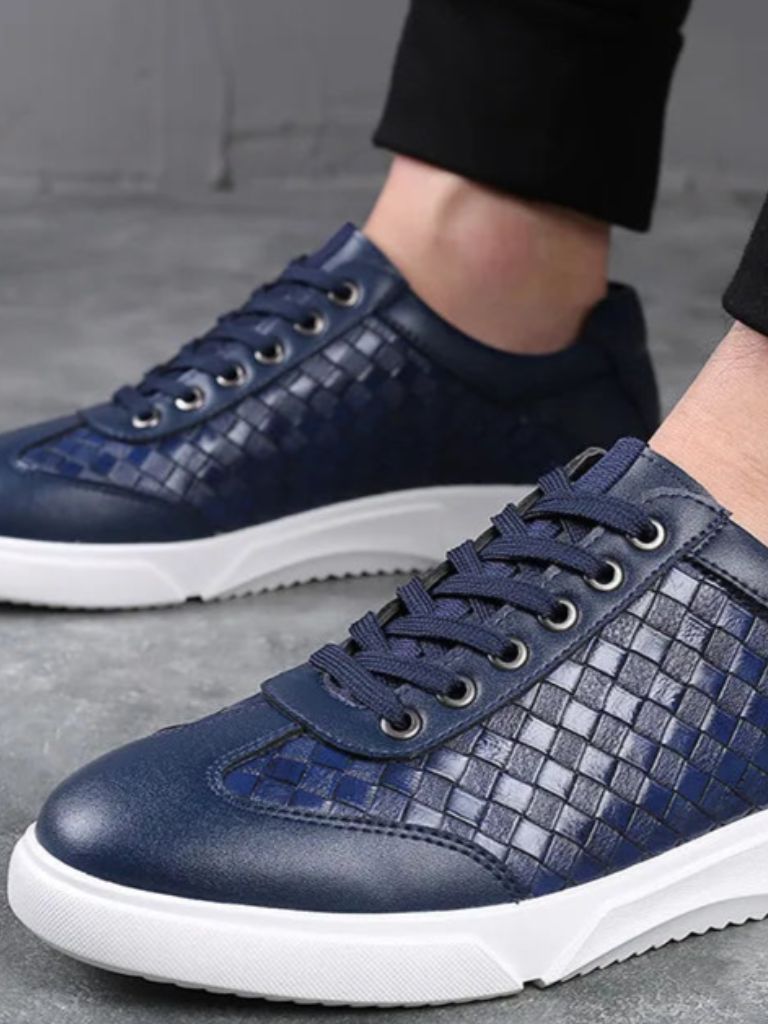 Noir Artisan Shoes